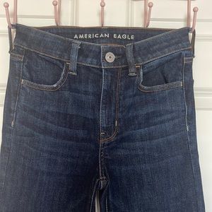 AMERICAN EAGLE DARK BLUE HIGH WAISTED JEGGING
